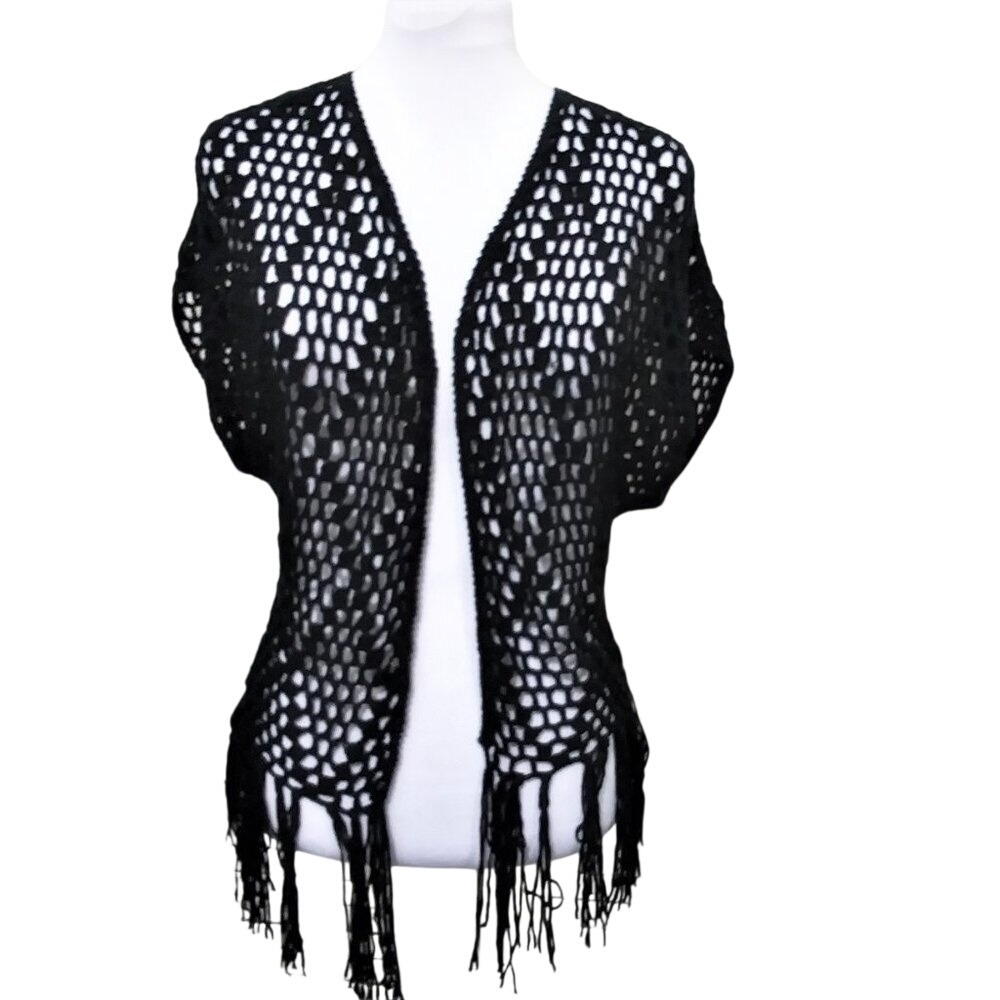 Vivid Collection of NY Womens Black Crochet Open Weave Fringe Vest Small 518